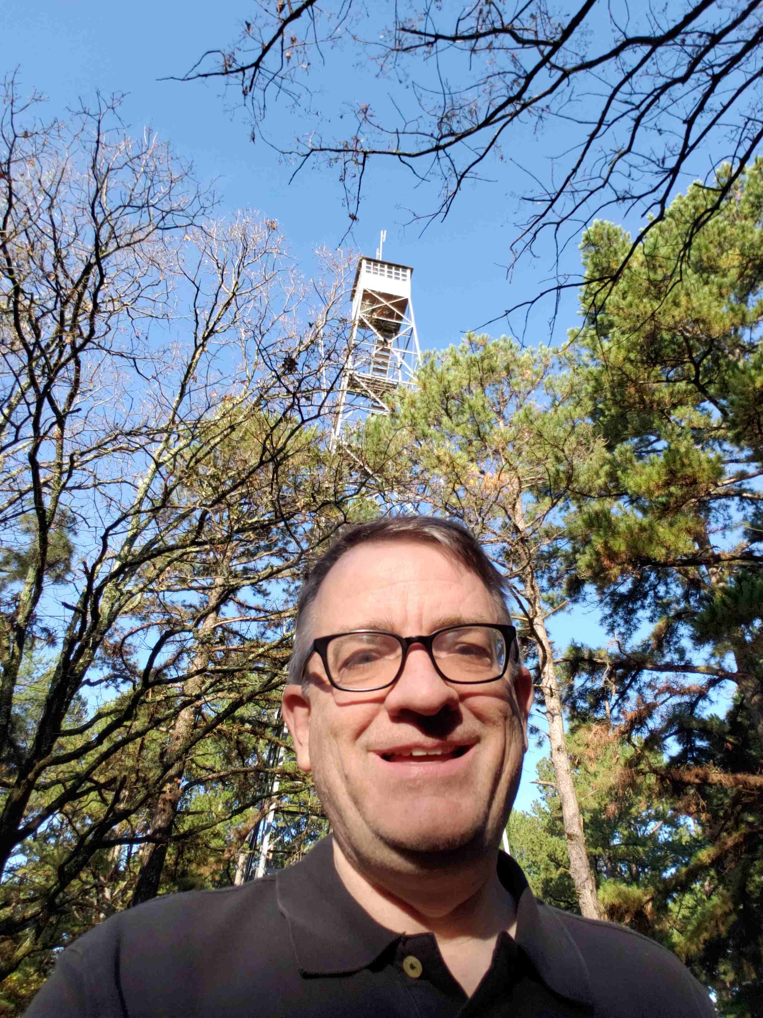 2018-10-07 Vichy Fire tower.jpg